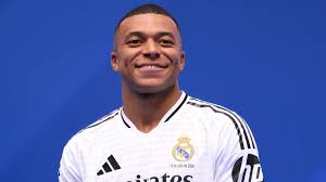 Real Madrid’s 2025/26 Transfer Window: A New Era of Galácticos